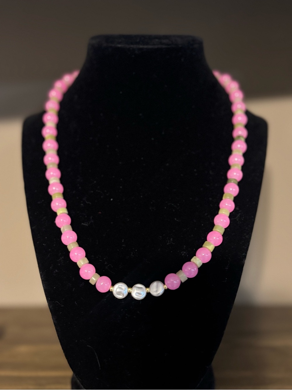 Elegant Pink Beaded Necklace with Pearl Accents